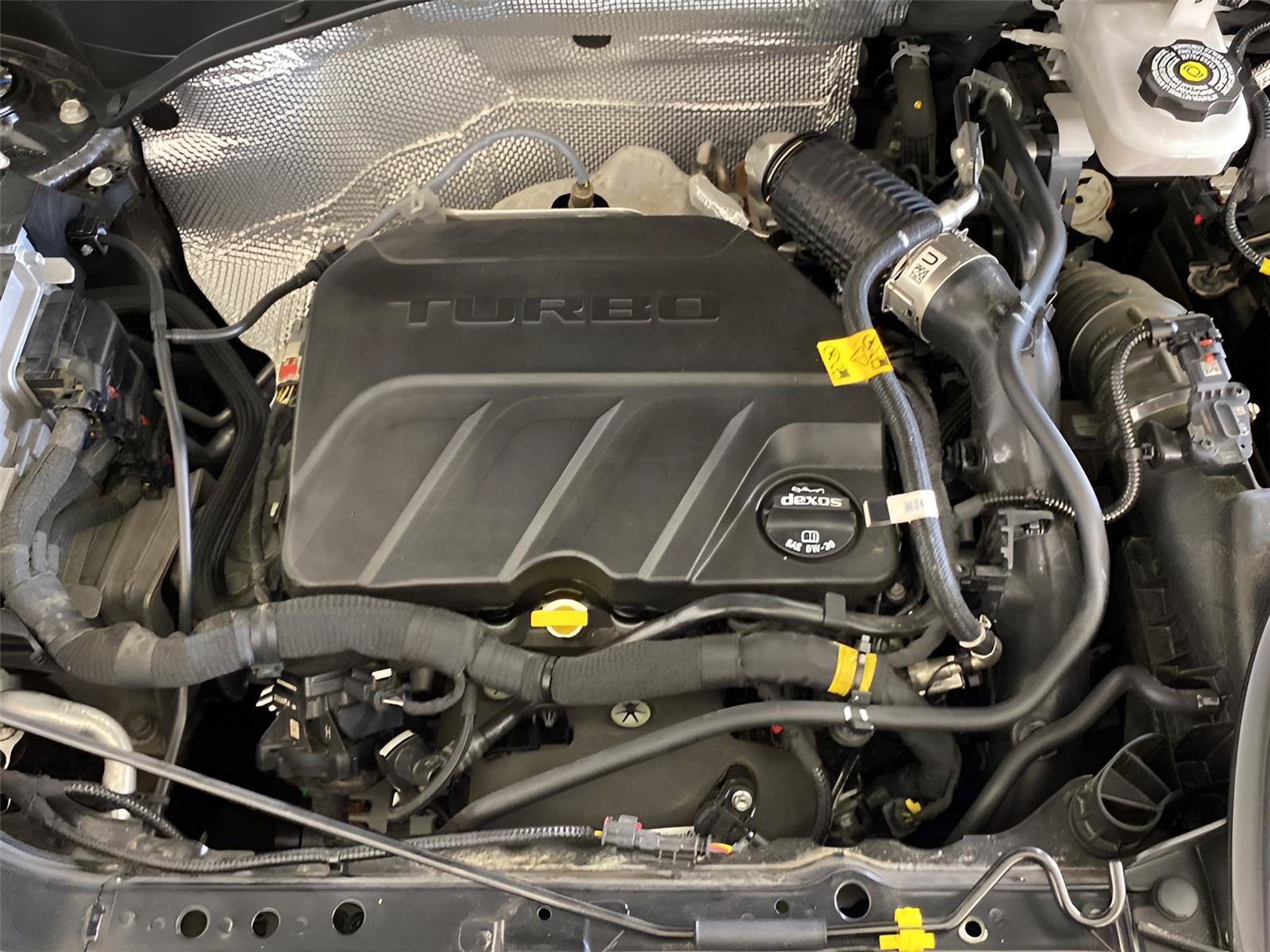 Certified 2024 Buick Encore GX Preferred w/ Comfort Package FWD image 28