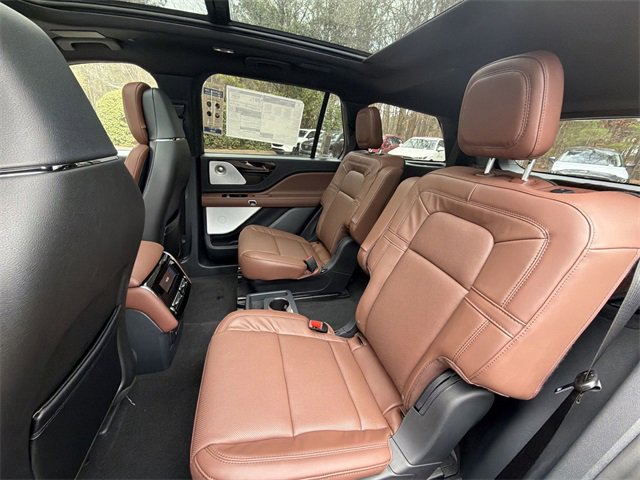 New 2026 Lincoln Aviator Reserve image 23