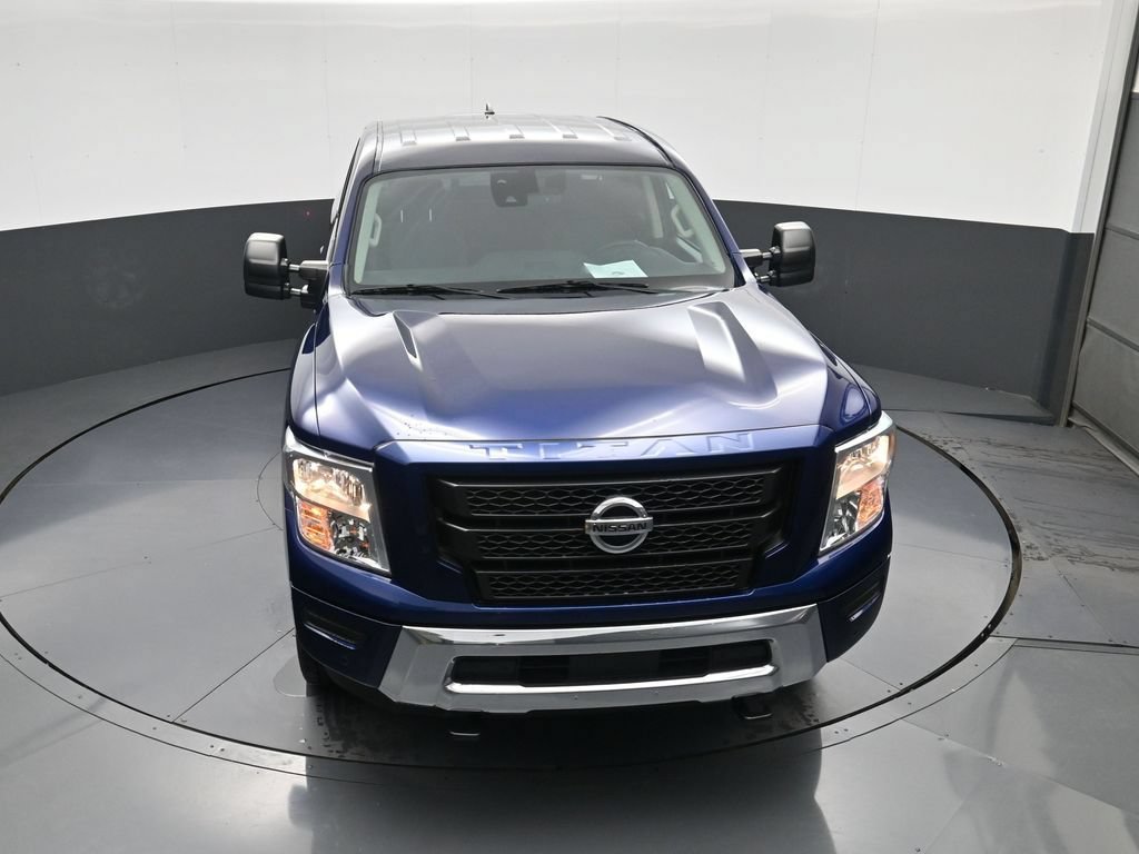 Used 2022 Nissan Titan SV w/ SV Convenience Package AWD/4WD image 27