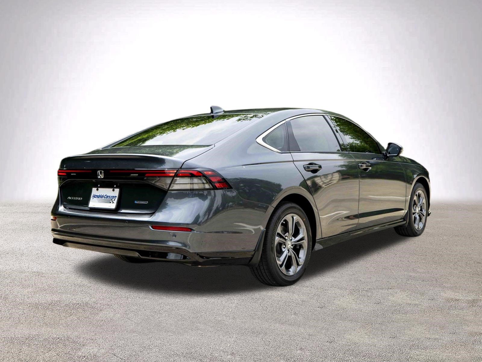 Used 2026 Honda Accord EX-L image 9