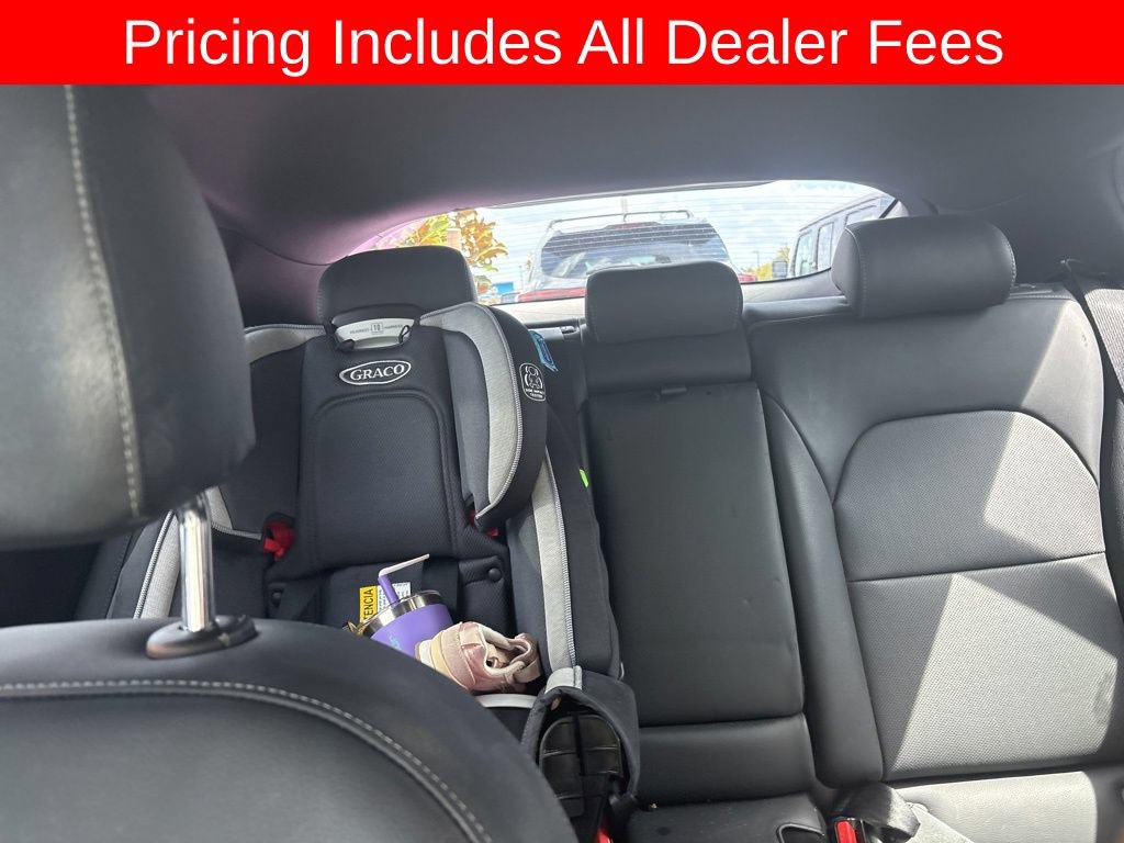Used 2023 Kia Stinger GT-Line w/ Sun & Sound Package RWD image 10
