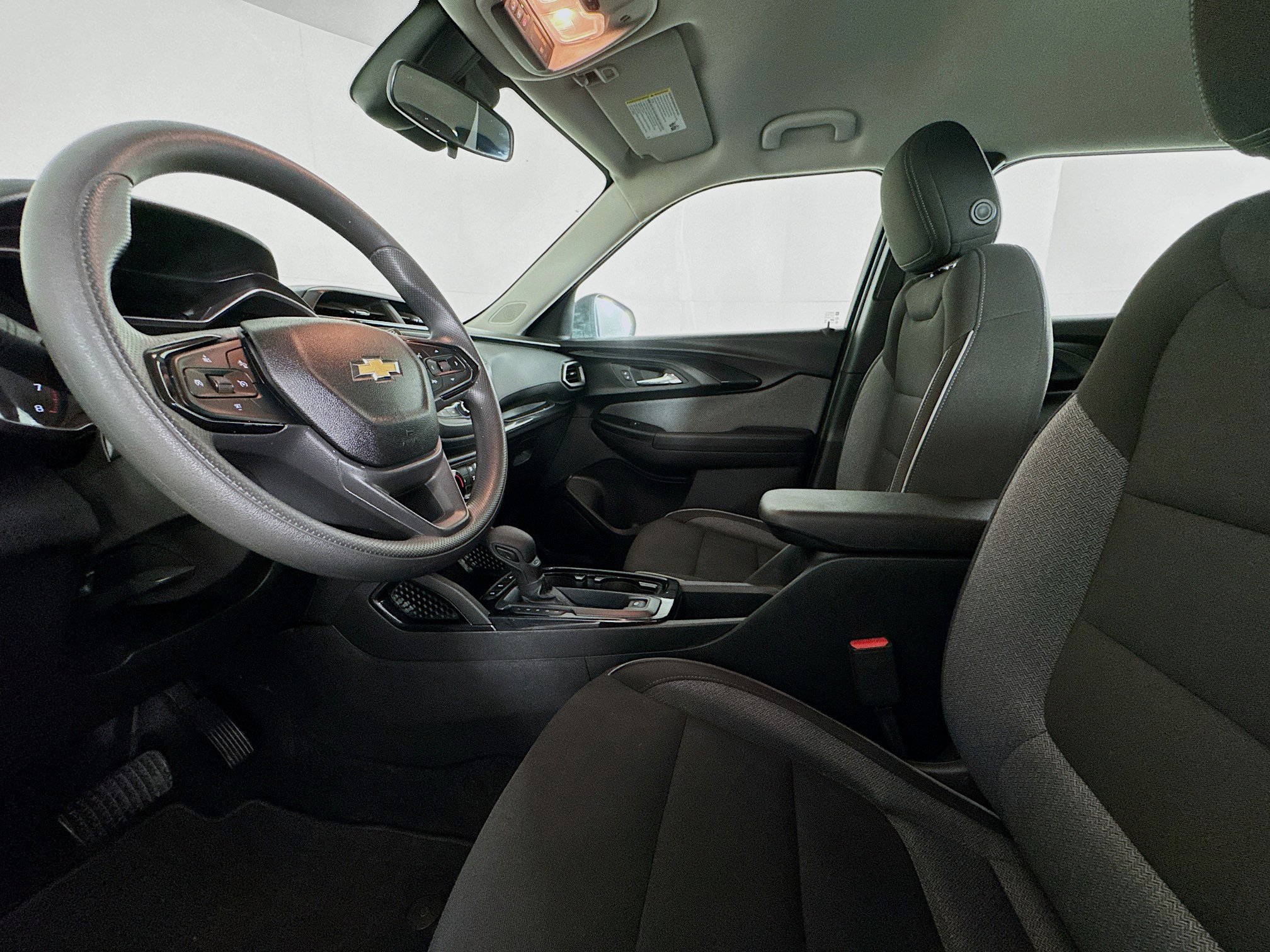 Used 2023 Chevrolet TrailBlazer LS FWD image 20