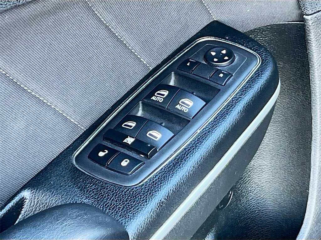 Used 2023 Dodge Charger Scat Pack image 17