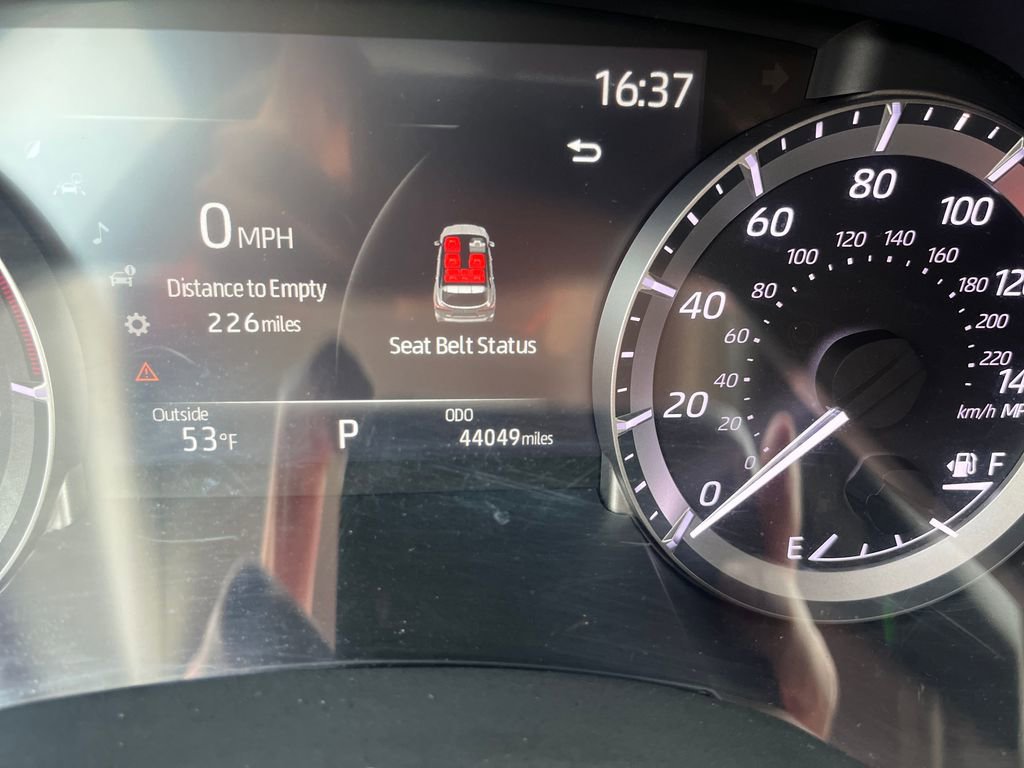 Certified 2023 Toyota Highlander XLE image 19