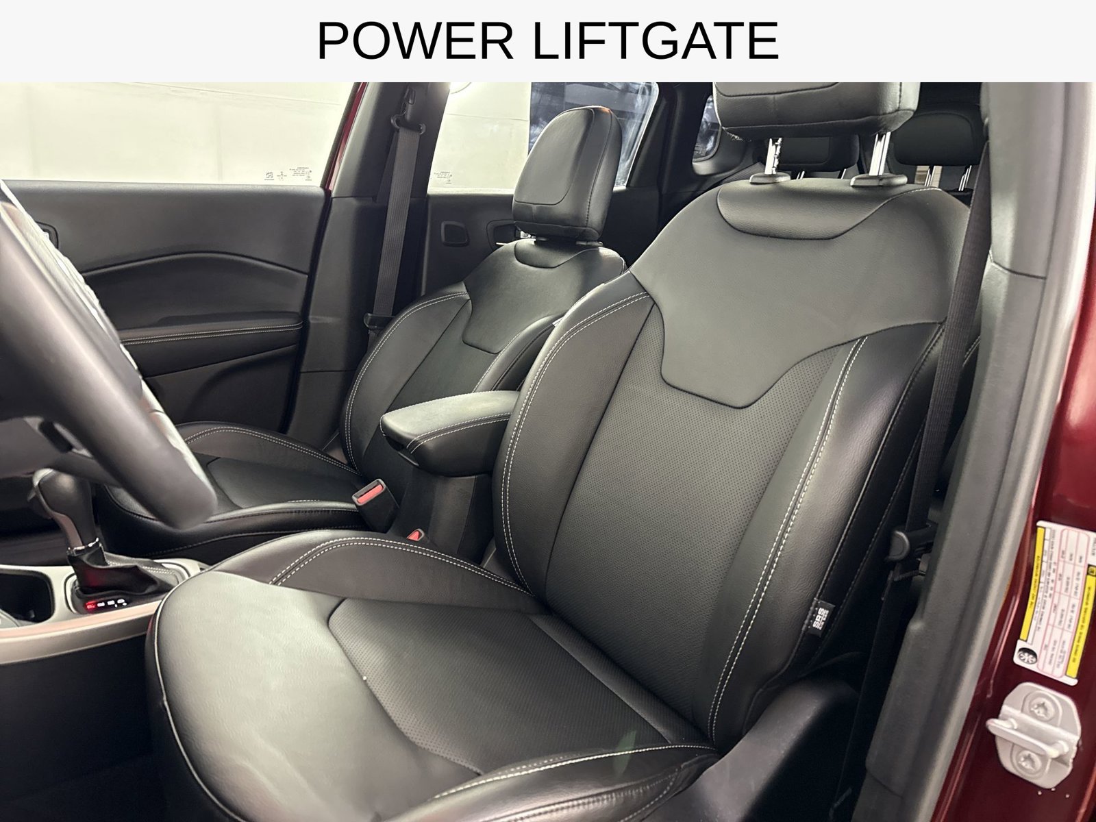 Used 2021 Jeep Compass Latitude w/ Sun and Sound Group AWD/4WD image 20