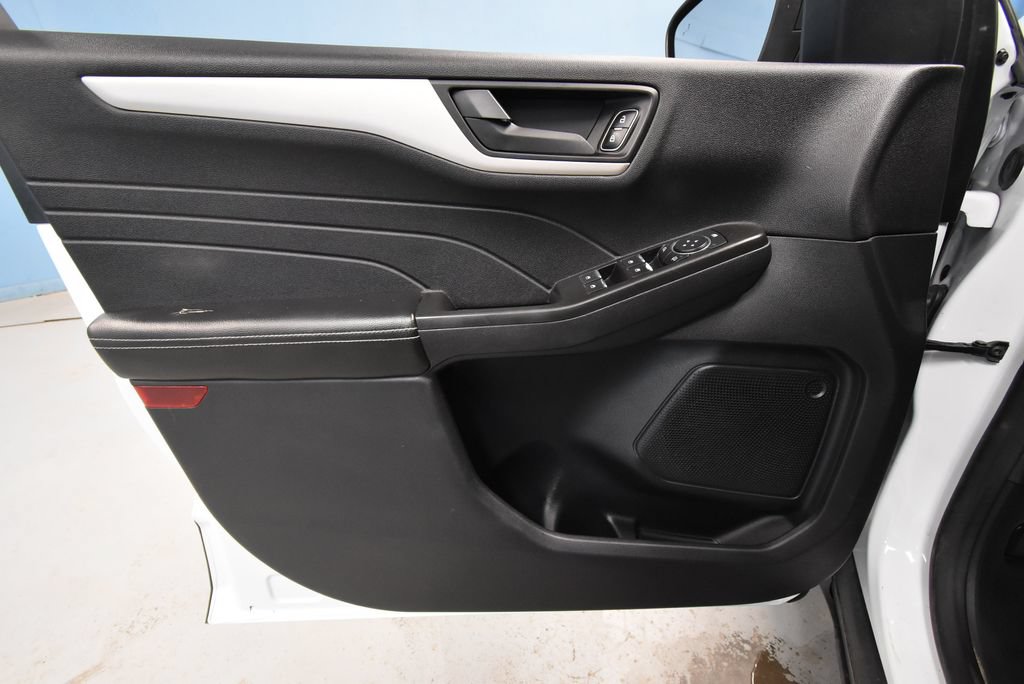Used 2021 Ford Escape S FWD image 4