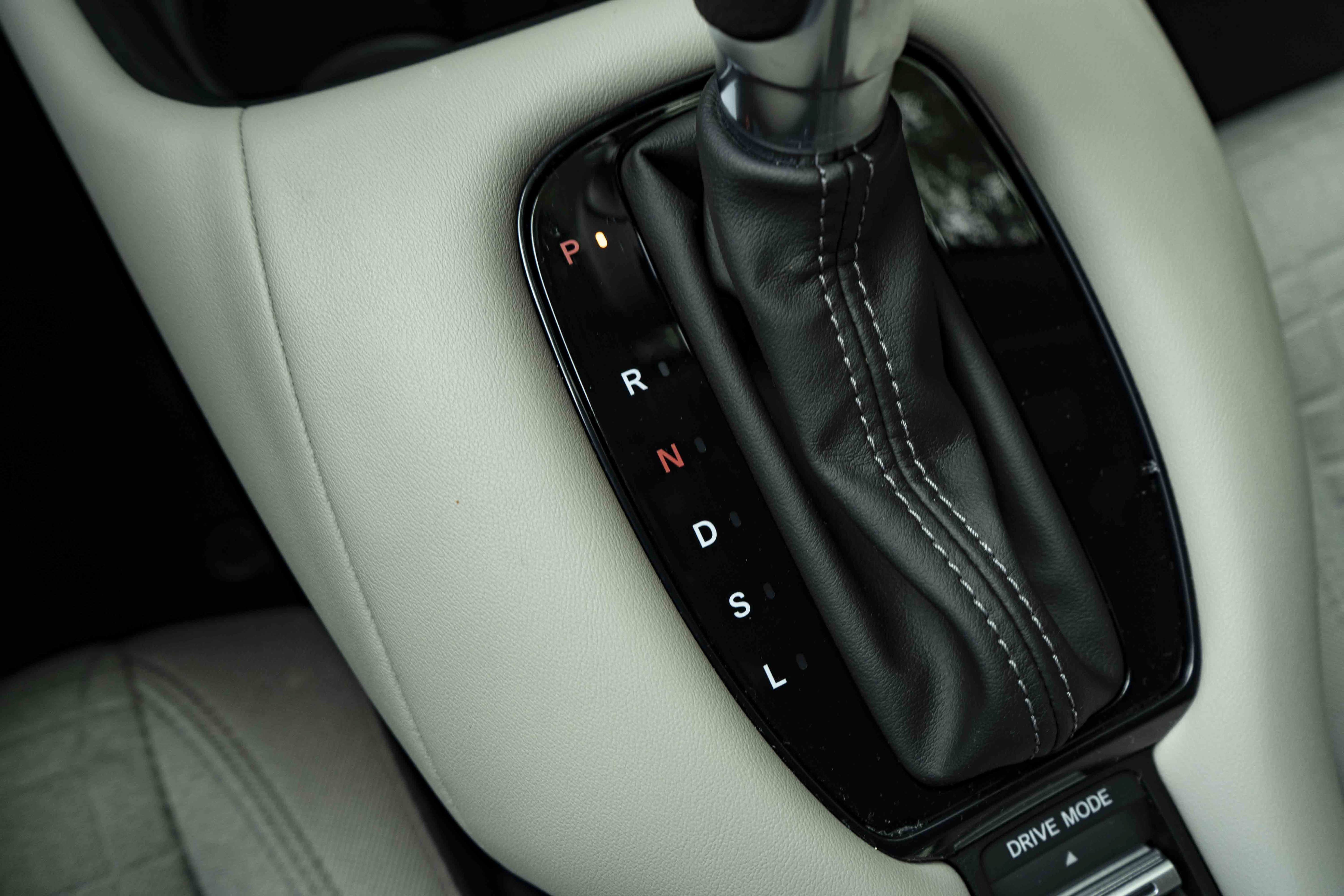 Certified 2026 Honda HR-V LX image 29