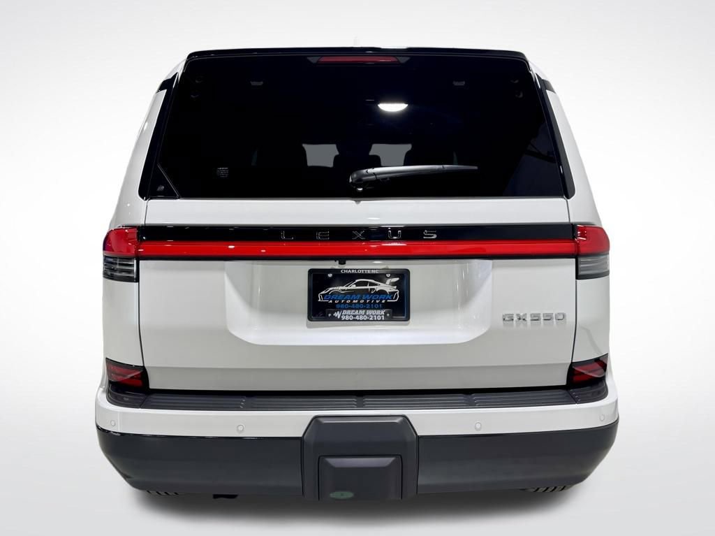 Used 2025 Lexus GX 550 image 9