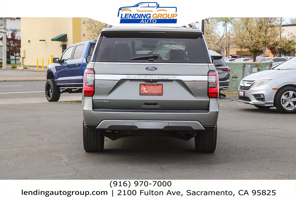 Used 2019 Ford Expedition Limited w/ Special Edition Package image 3