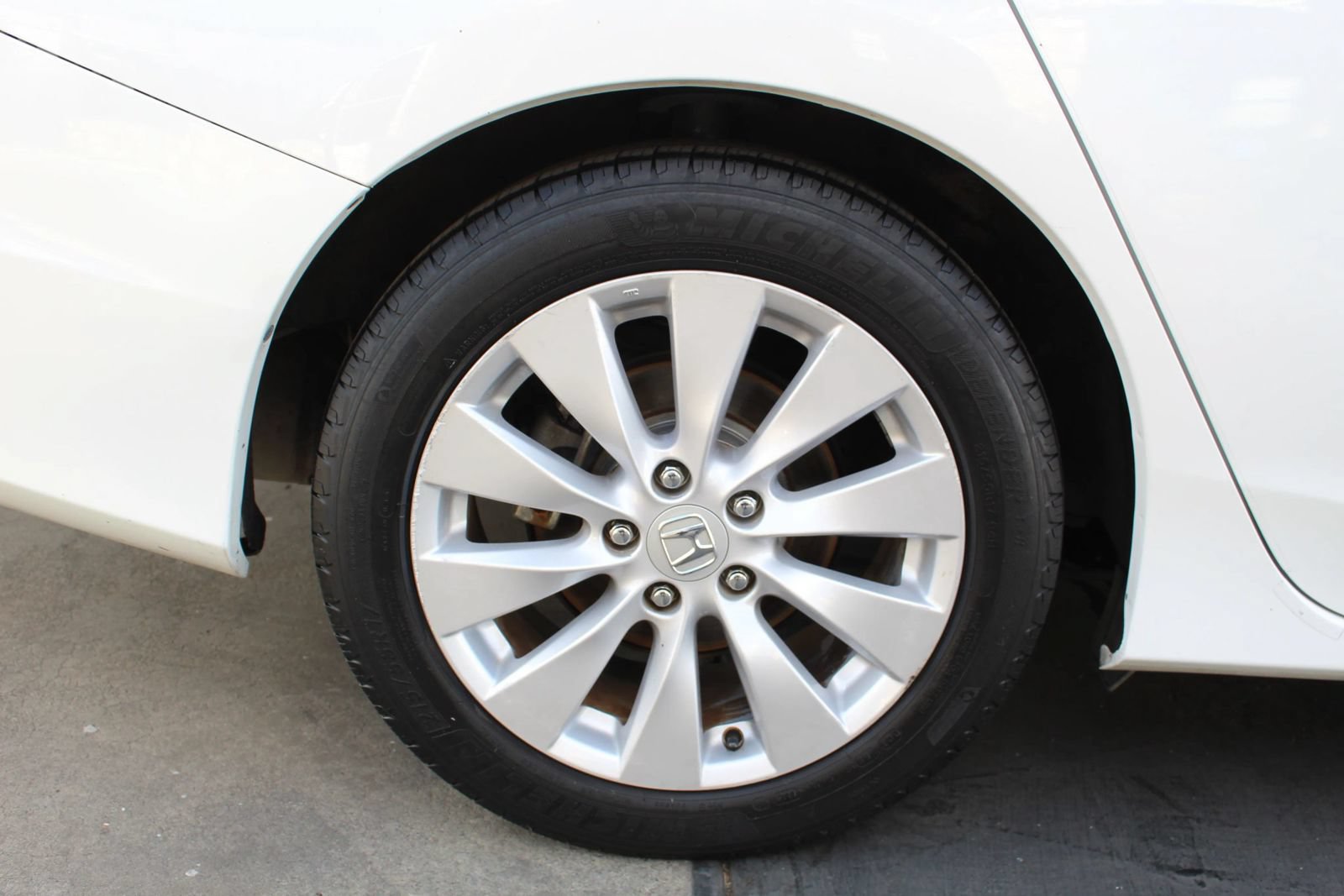 Used 2015 Honda Accord EX-L image 44