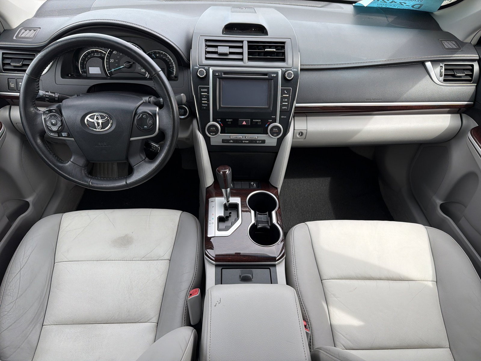Used 2013 Toyota Camry XLE FWD image 18
