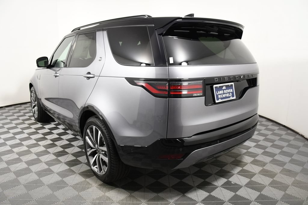 Certified 2026 Land Rover Discovery Dynamic SE AWD/4WD image 4