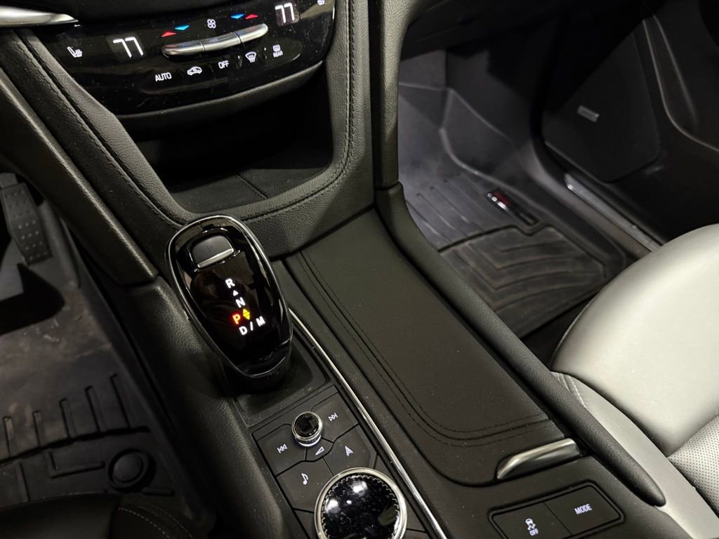 Used 2023 Cadillac XT5 Premium Luxury image 13