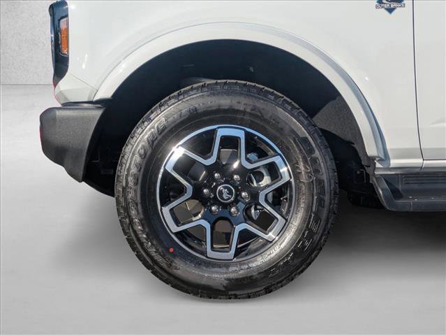 New 2025 Ford Bronco Outer Banks AWD/4WD image 10