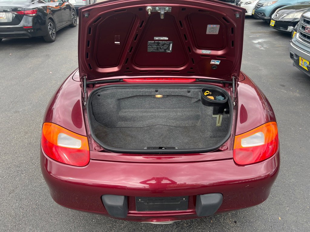 Used 2000 Porsche Boxster image 34