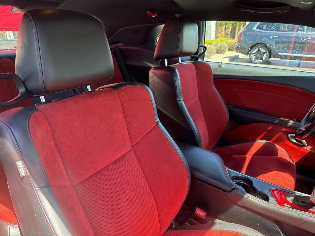 Used 2017 Dodge Challenger GT w/ GT Interior Package AWD/4WD image 25