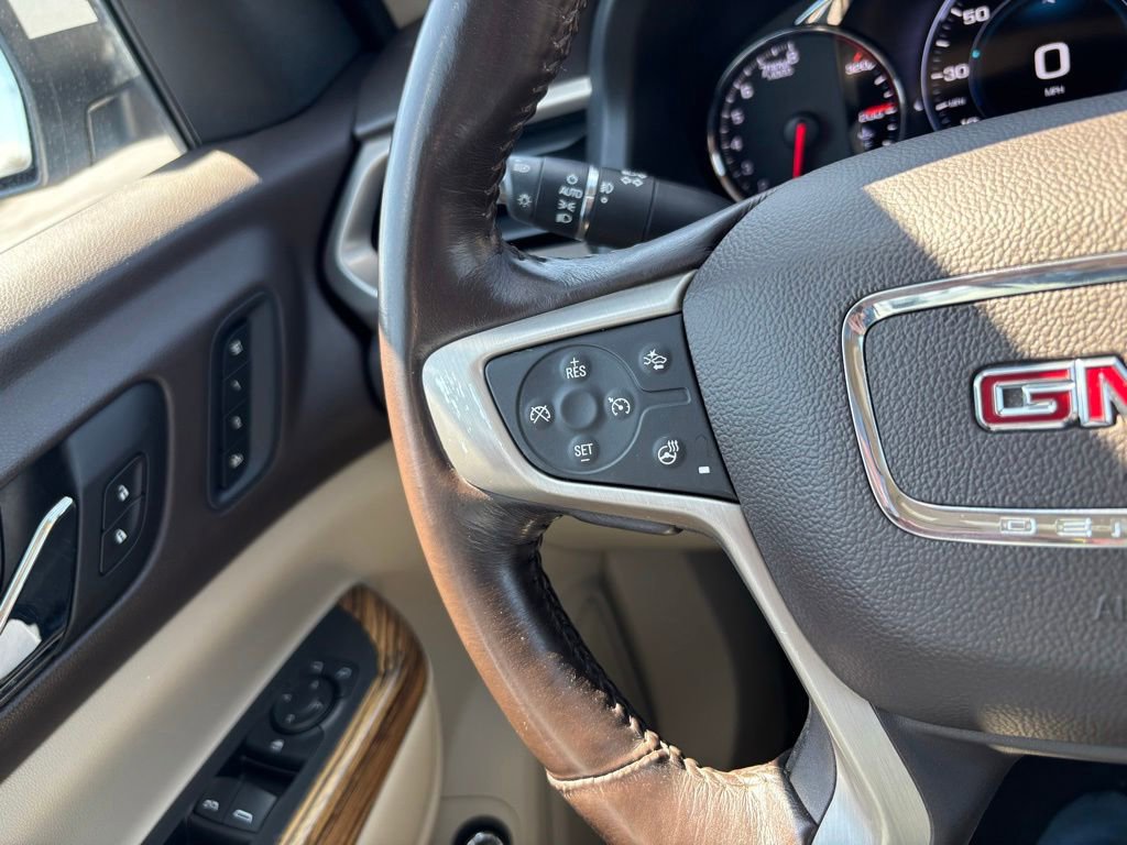 Used 2017 GMC Acadia Denali AWD/4WD image 39