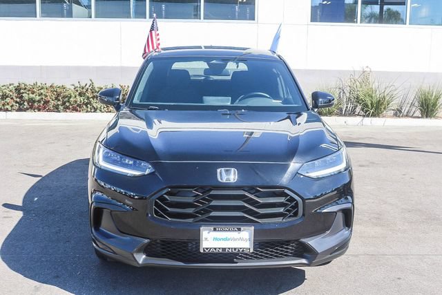 Used 2025 Honda HR-V Sport image 2