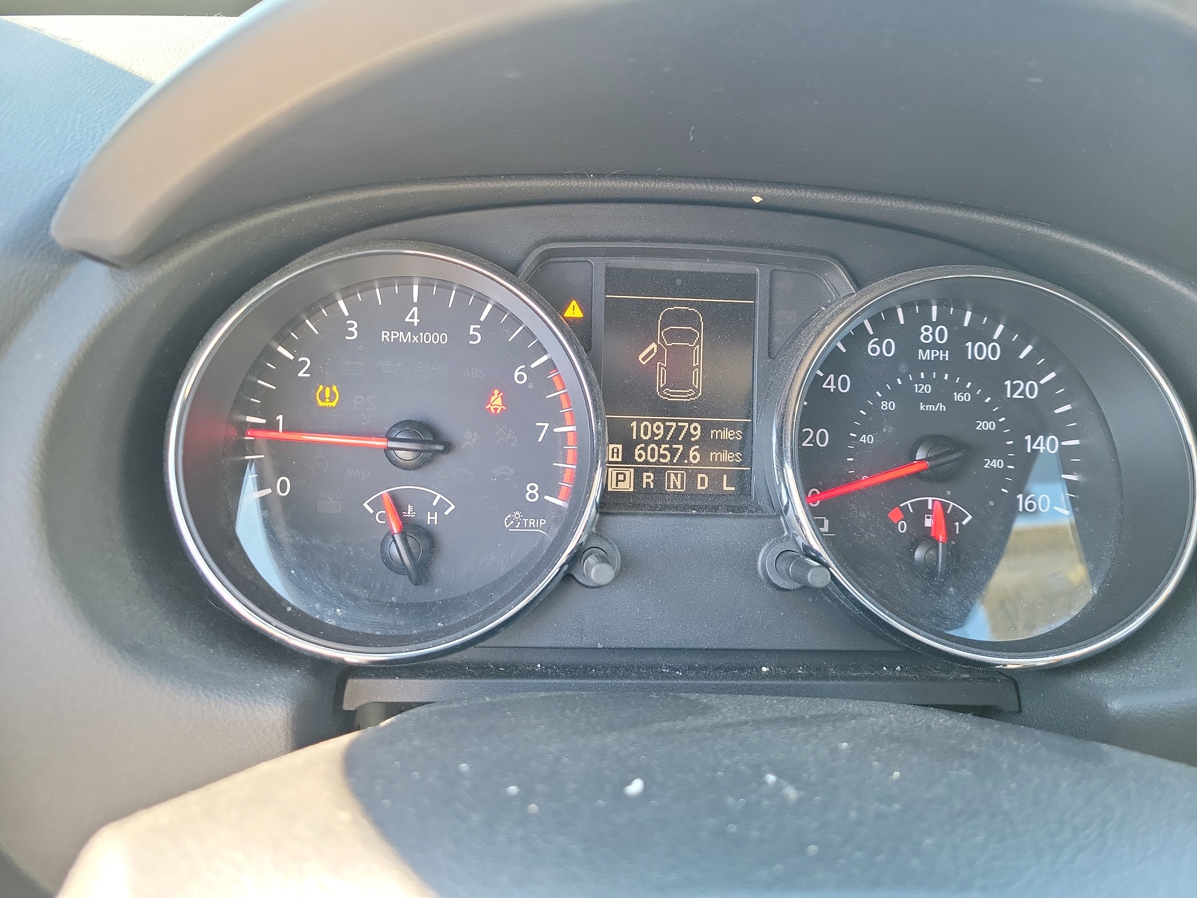 Used 2013 Nissan Rogue SV image 22