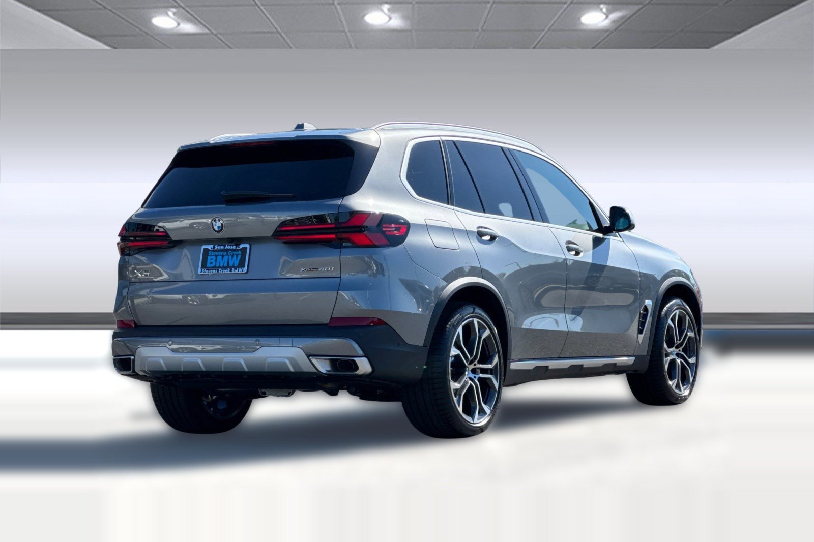 Used 2026 BMW X5 xDrive40i AWD/4WD image 8
