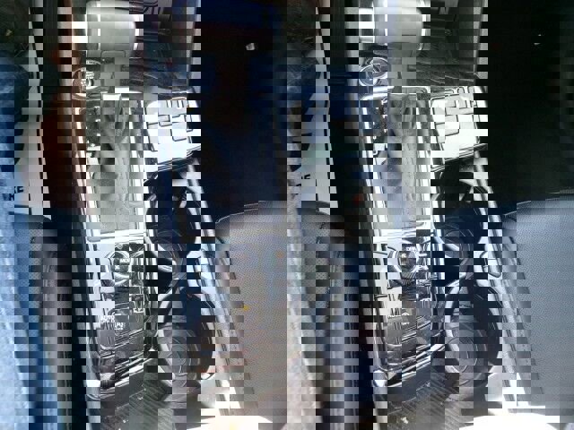 Used 2025 Kia Sportage SX image 26