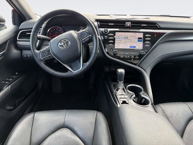 Used 2019 Toyota Camry XSE image 16