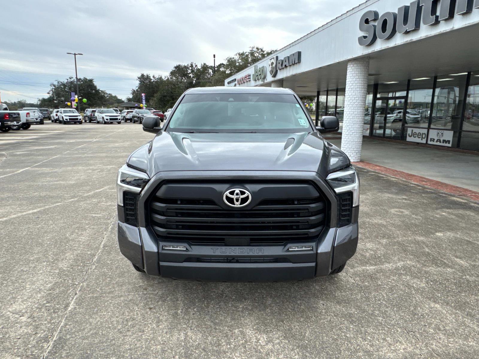 Used 2024 Toyota Tundra SR5 w/ SX Package image 2