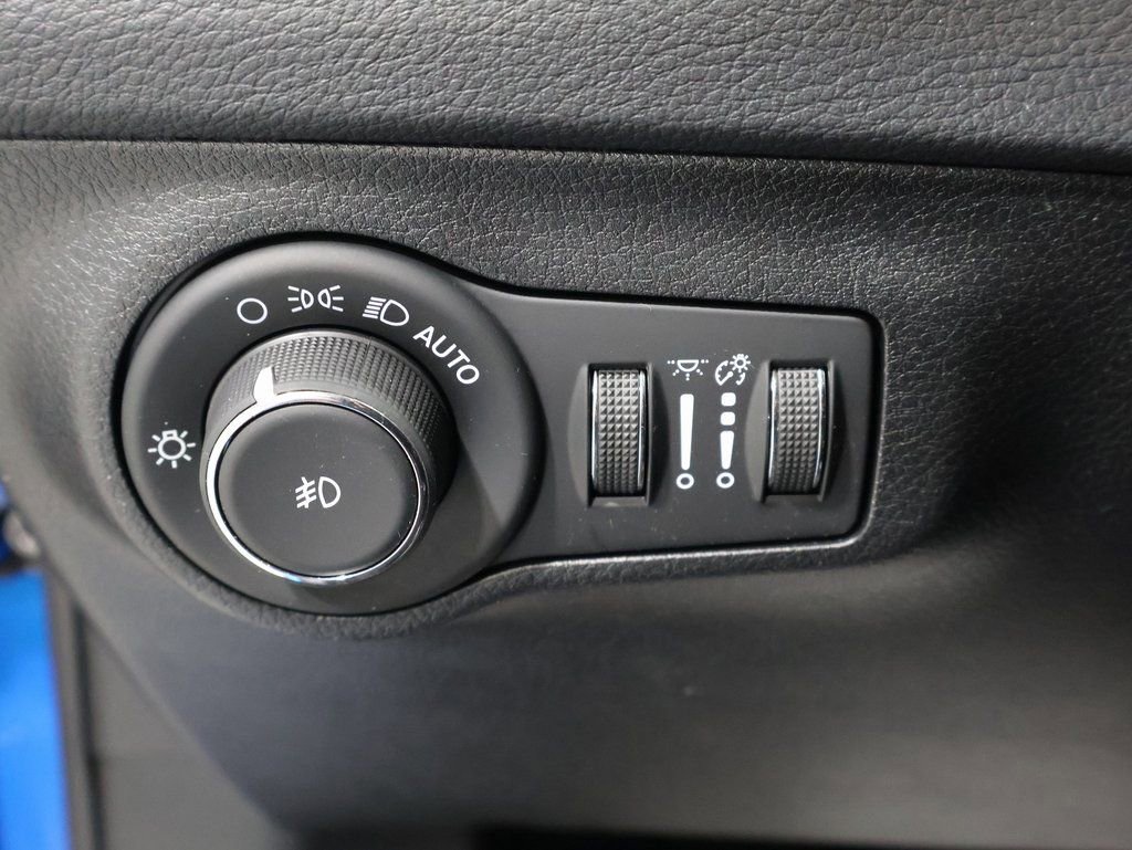 Used 2019 Jeep Compass Latitude w/ Popular Equipment Group image 35