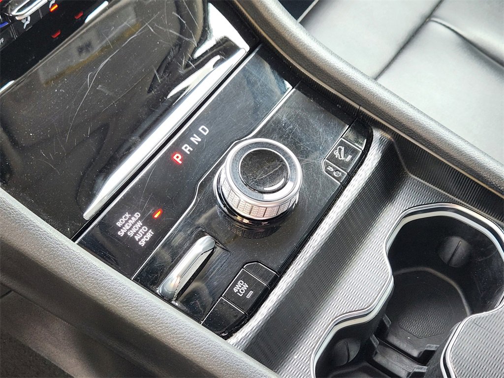 Used 2024 Jeep Grand Cherokee Limited 4xe image 17