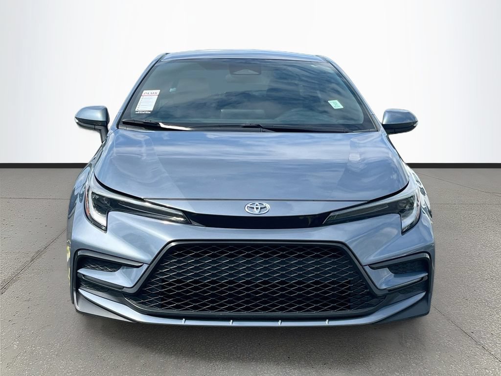 Used 2024 Toyota Corolla SE FWD image 2