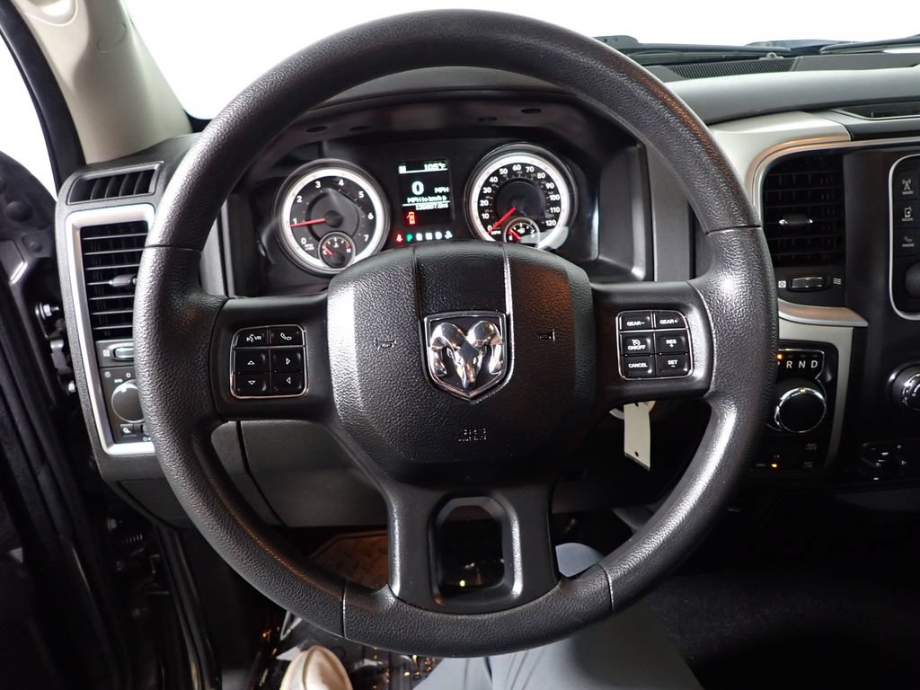 Used 2019 RAM 1500 Classic SLT w/ Protection Group AWD/4WD image 23