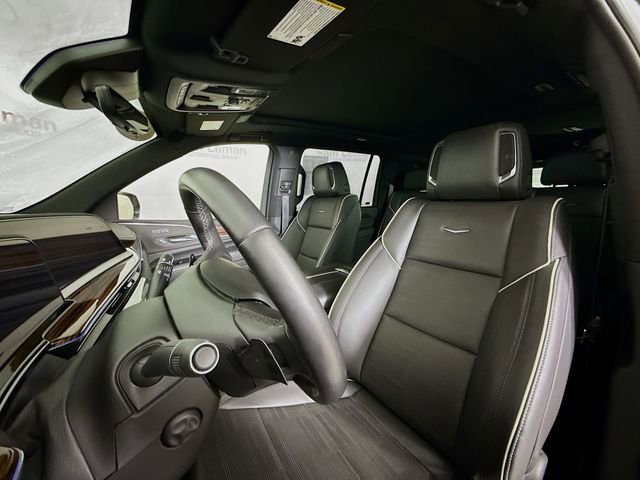 Used 2022 Cadillac Escalade ESV Premium Luxury image 25