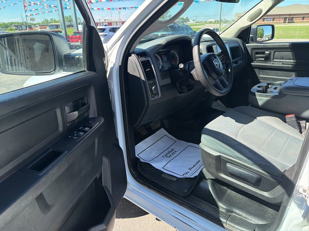 Used 2017 RAM 1500 Tradesman w/ Popular Equipment Group image 9