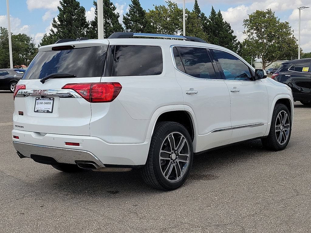 Used 2018 GMC Acadia Denali w/ Technology Package FWD image 13