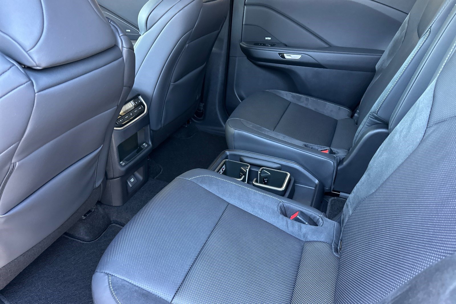 New 2026 Lexus TX 500h AWD image 20