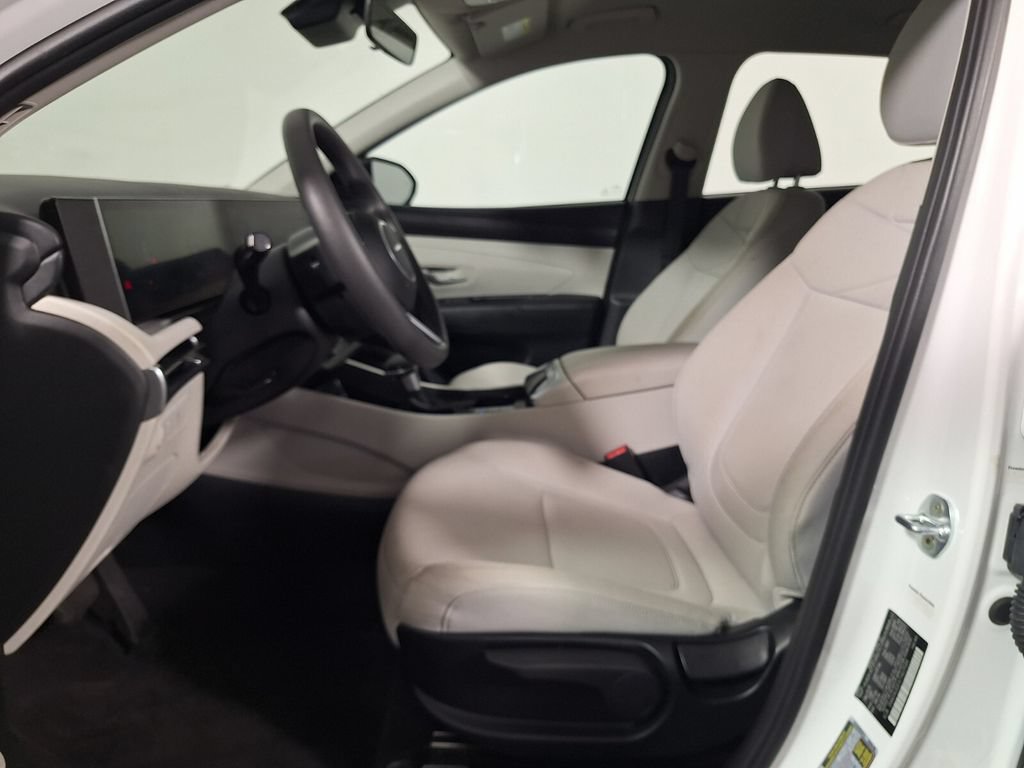 Used 2026 Hyundai Tucson SE FWD image 9