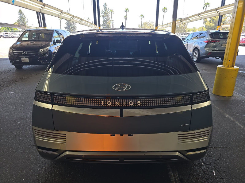 Used 2024 Hyundai Ioniq 5 Limited AWD/4WD image 5