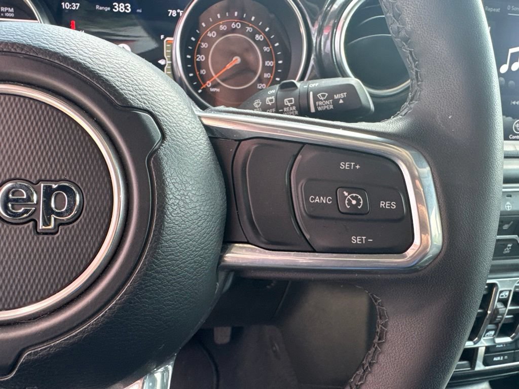 Used 2023 Jeep Wrangler Unlimited Sahara AWD/4WD image 38