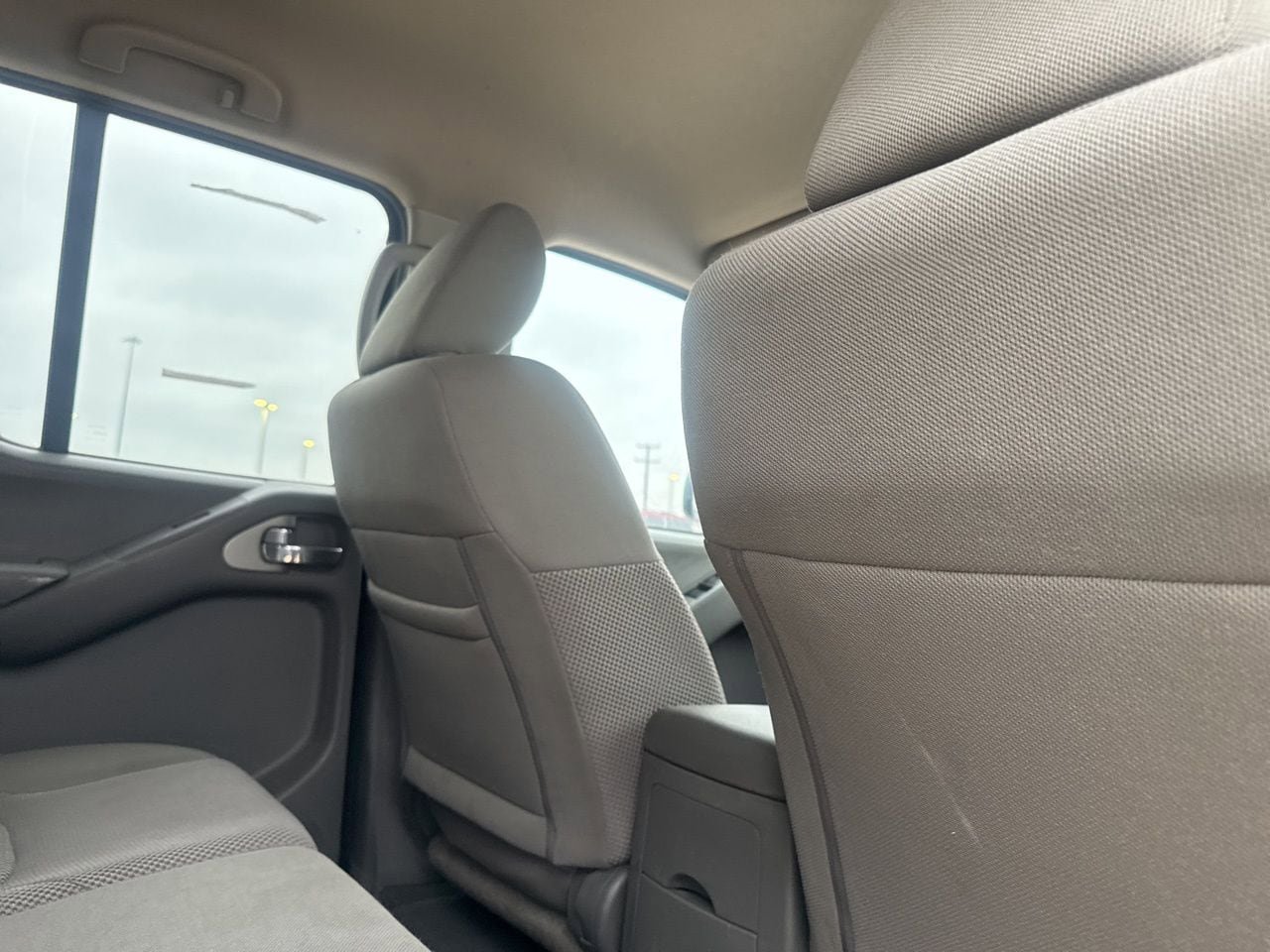 Used 2019 Nissan Frontier SV RWD image 29