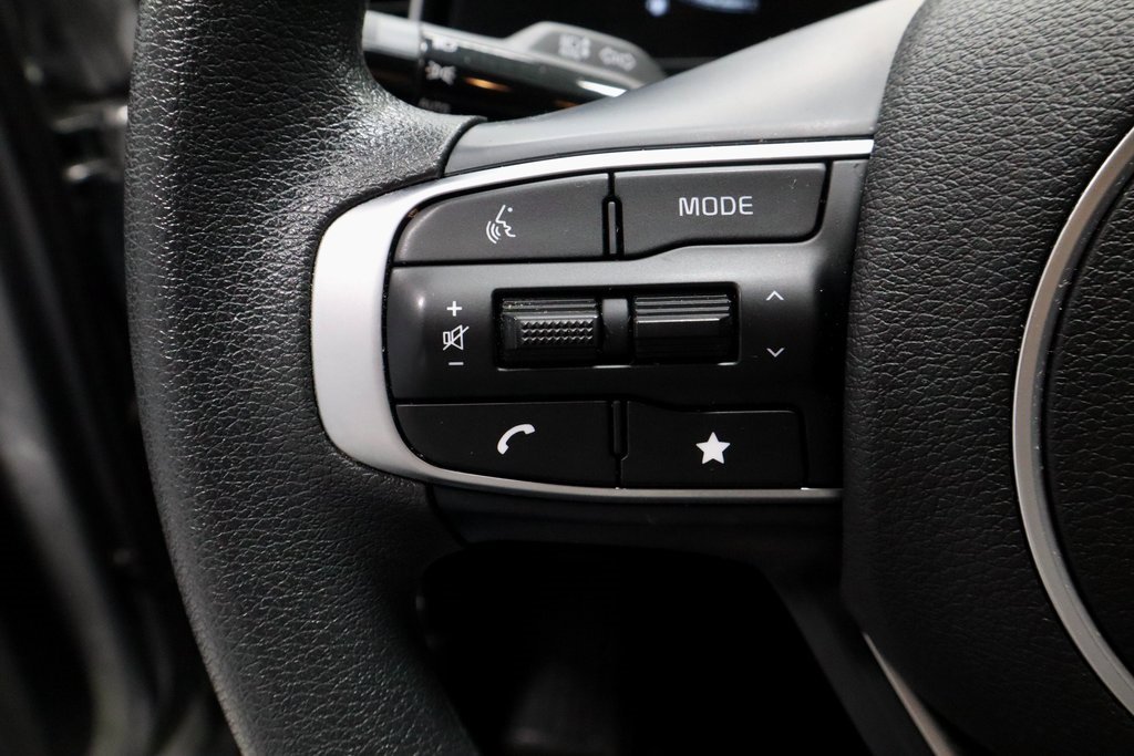 Used 2023 Kia Sportage LX image 28