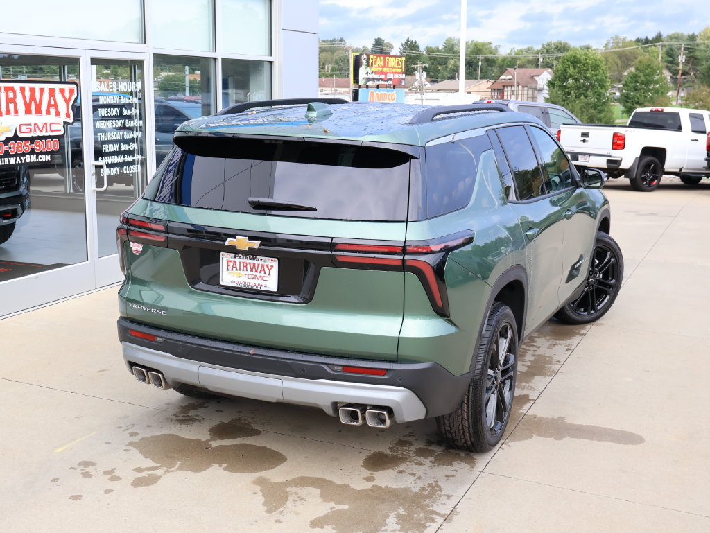 New 2027 Chevrolet Traverse LT w/ Driver Confidence Package FWD image 43