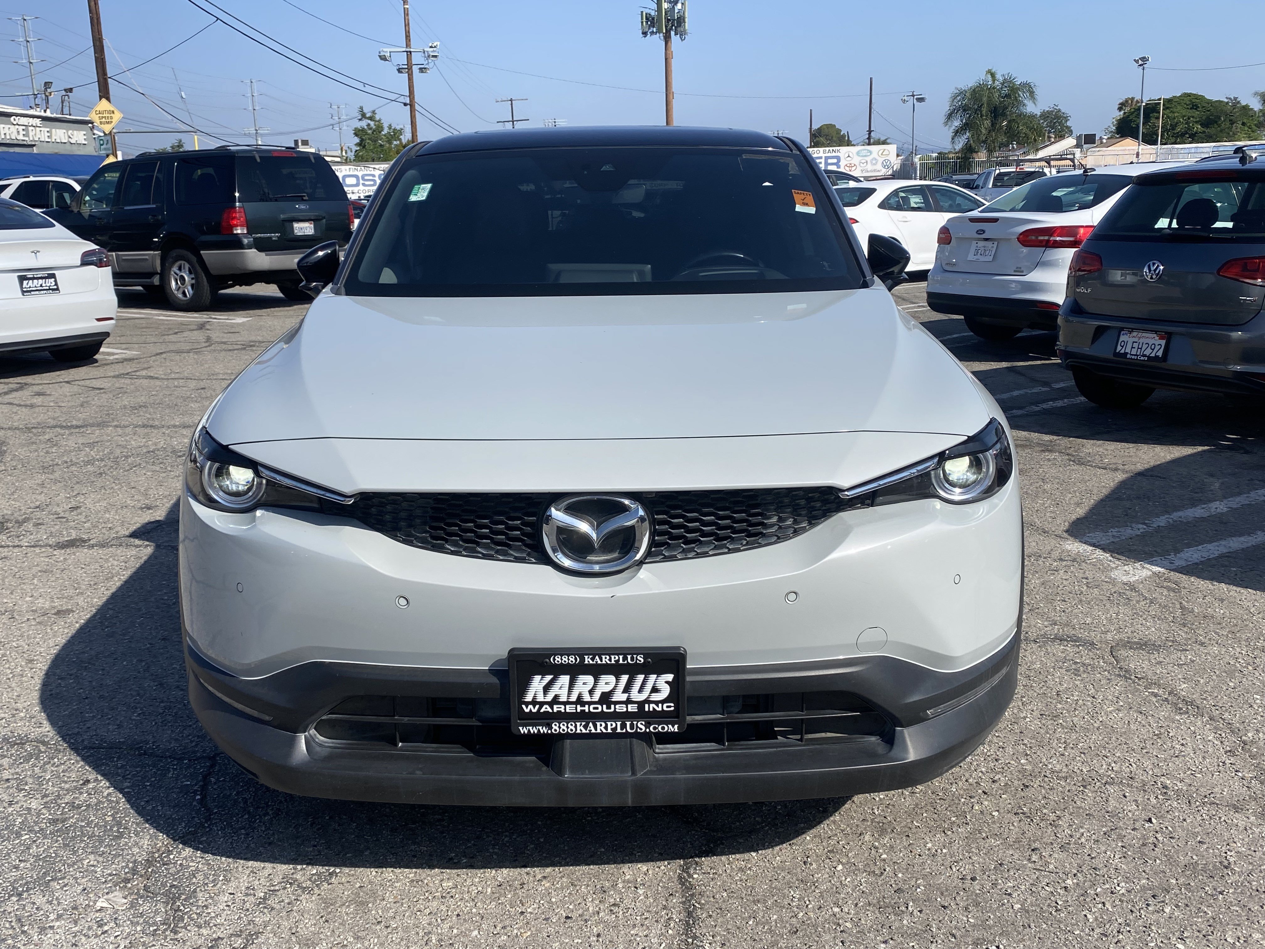 Used 2022 MAZDA MX-30 Electric w/ Premium Plus Pkg FWD image 3