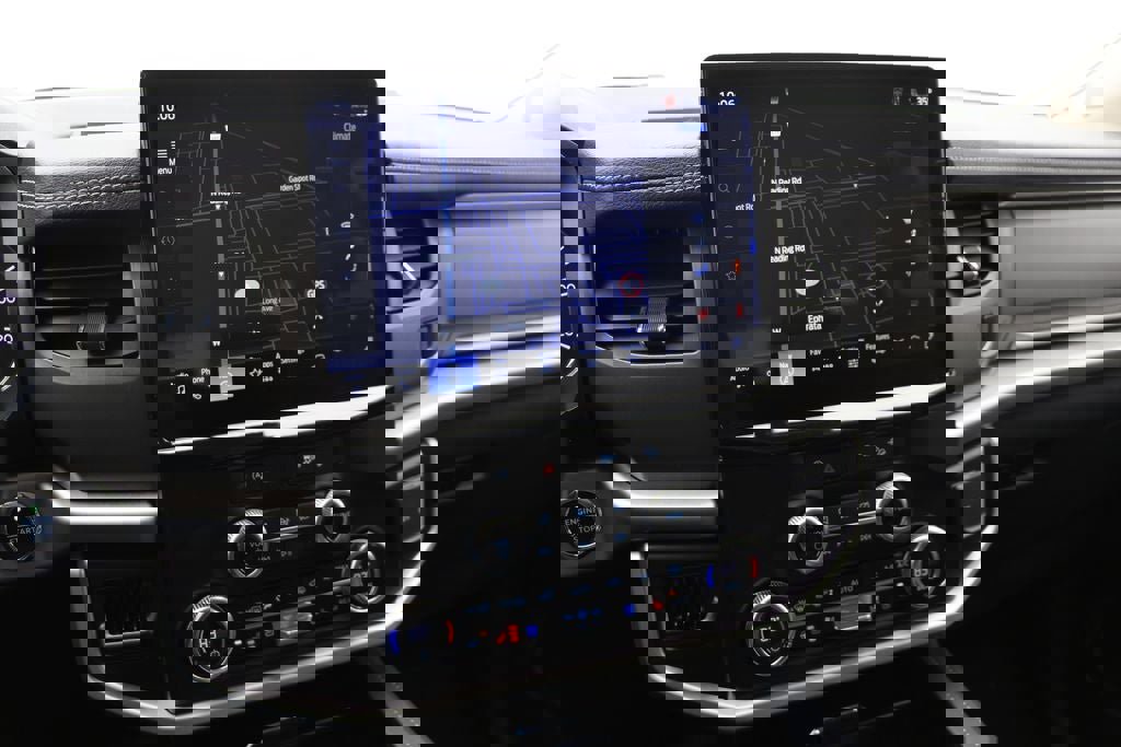 Used 2024 Ford Expedition XLT image 20