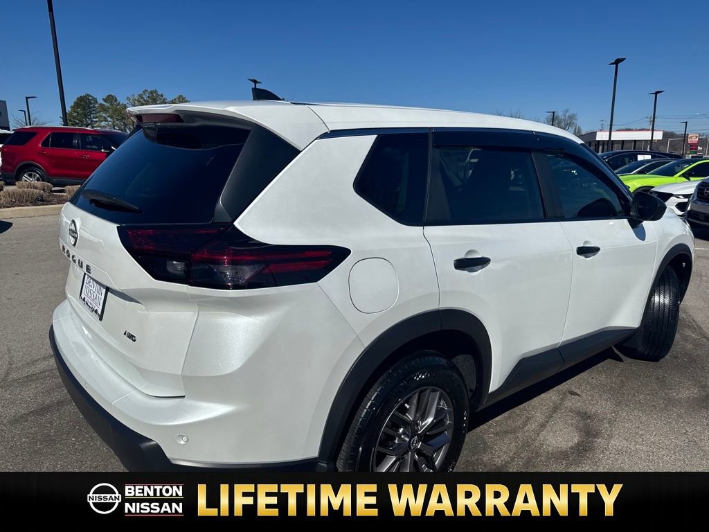 Certified 2025 Nissan Rogue S image 8