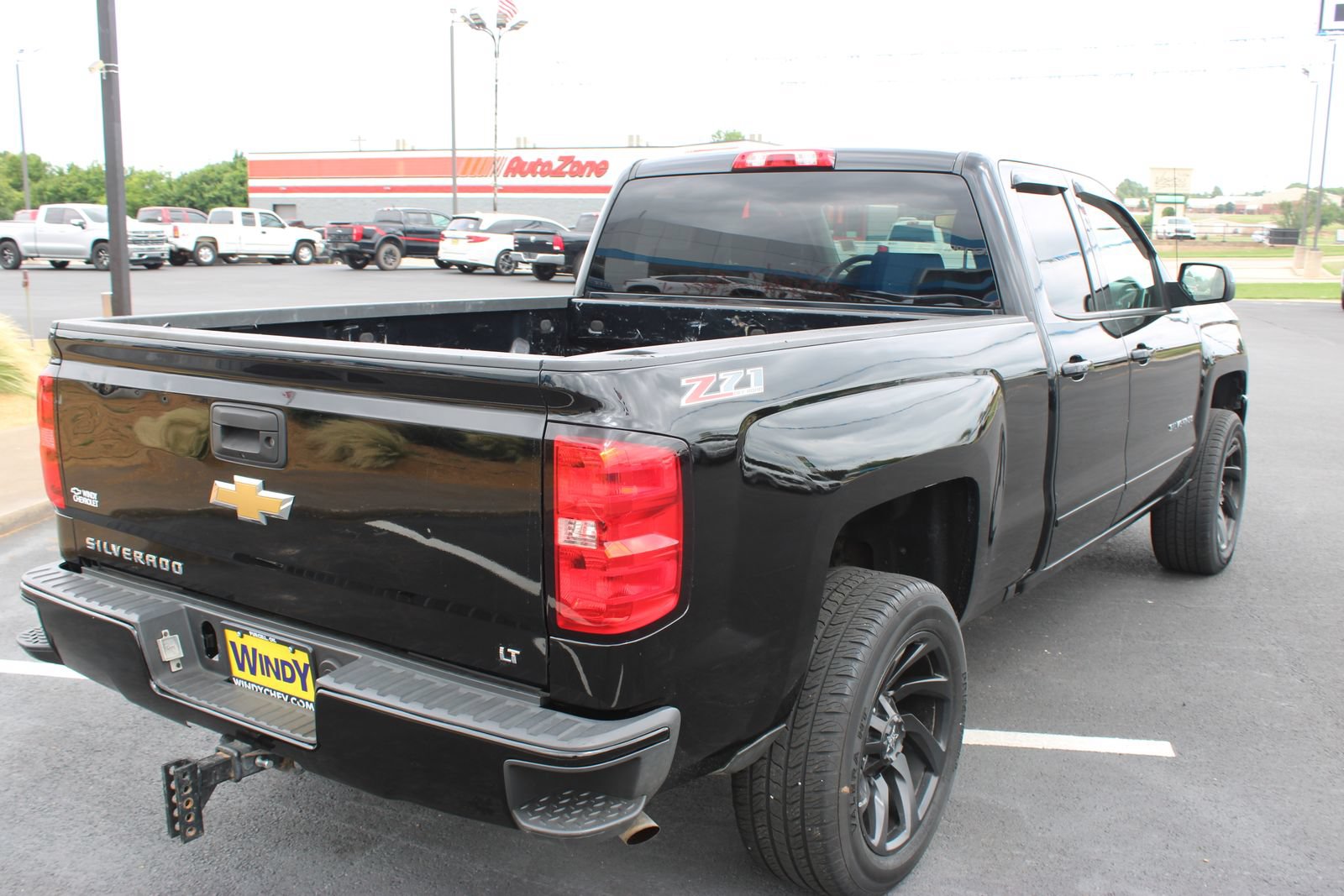 Used 2017 Chevrolet Silverado 1500 LT w/ All Star Edition AWD/4WD image 8