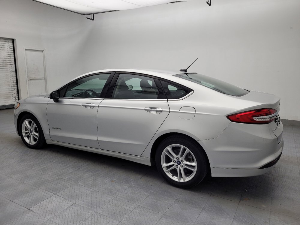 Used 2018 Ford Fusion S image 3