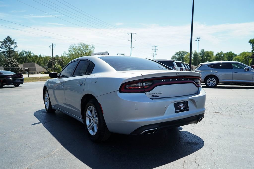 Used 2022 Dodge Charger SXT image 3