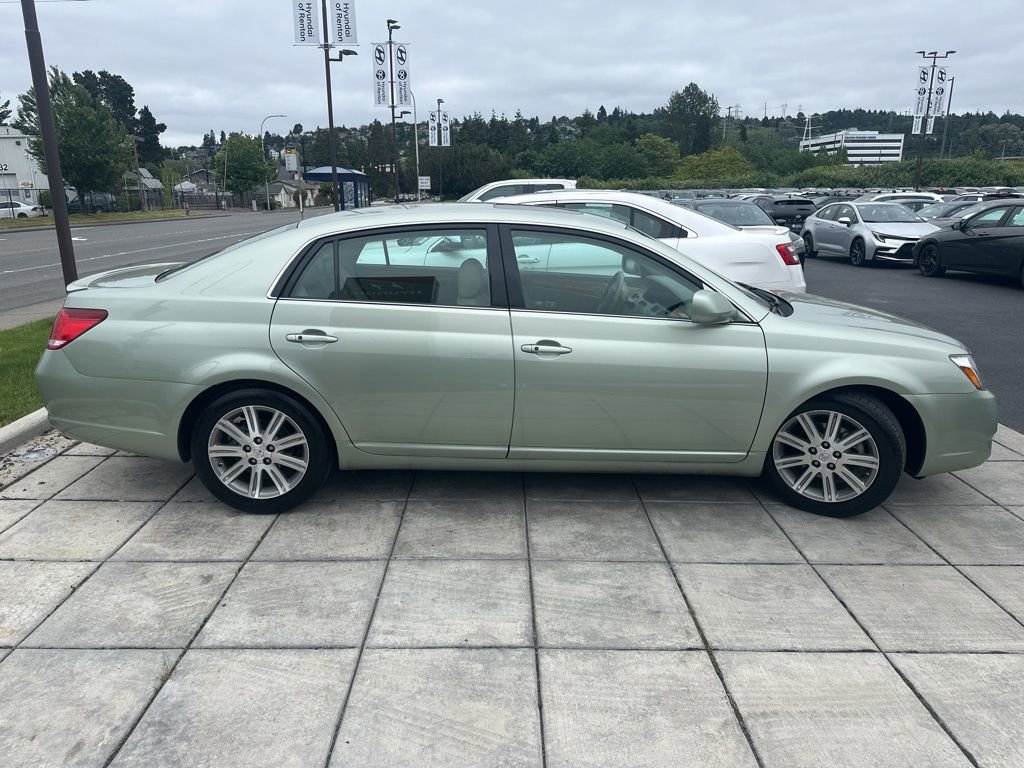 Used 2007 Toyota Avalon FWD image 6