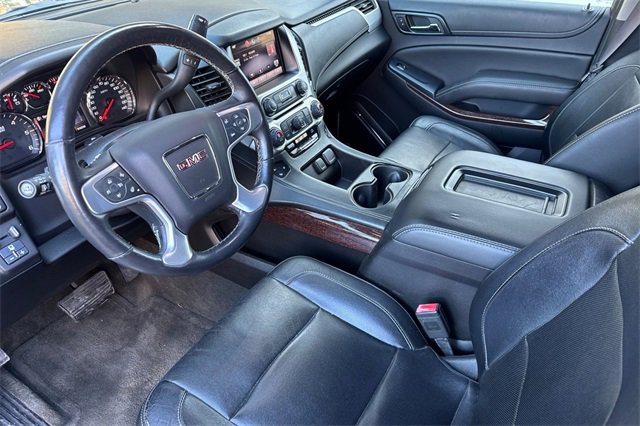 Used 2015 GMC Yukon XL SLT w/ Open Road Package image 10