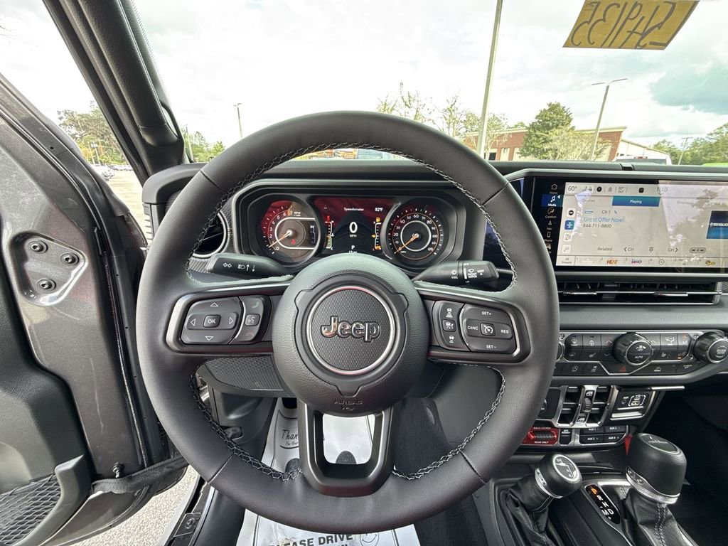 New 2025 Jeep Gladiator Mojave w/ Steel Bumper Group image 14